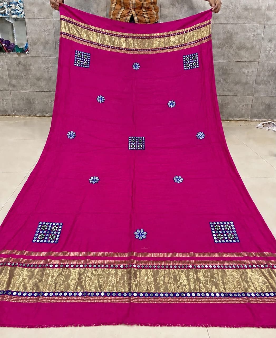 Semi Gajji Silk Navratri Special Dupatta - Image 2